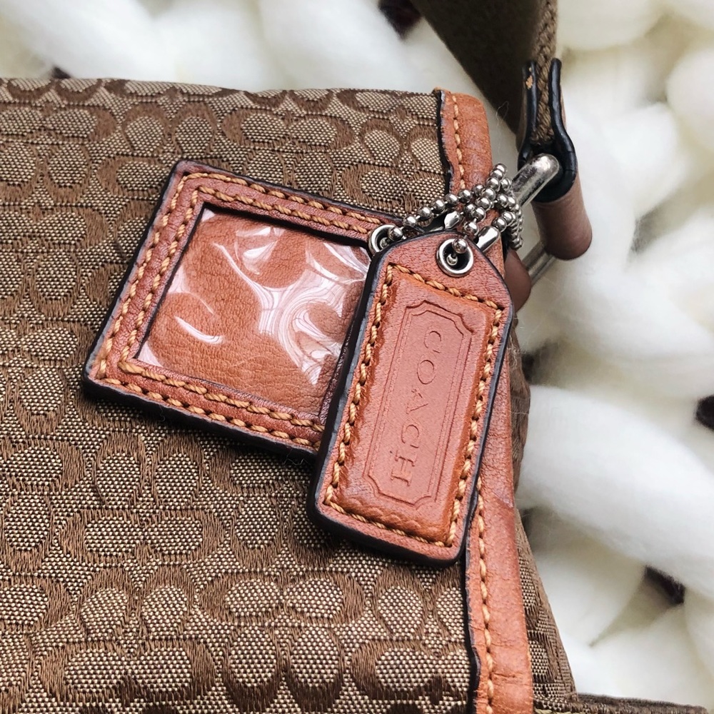 Coach Large Mini Signature Tote Khaki Tan Canvas Jacquard and Leather - Picture 16 of 16
